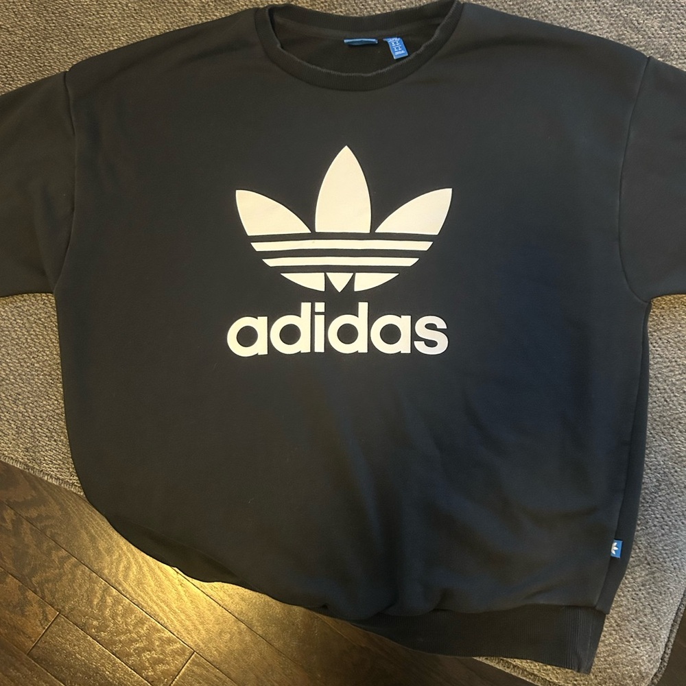 ADIDAS Black Crewneck Sweater Size Medium